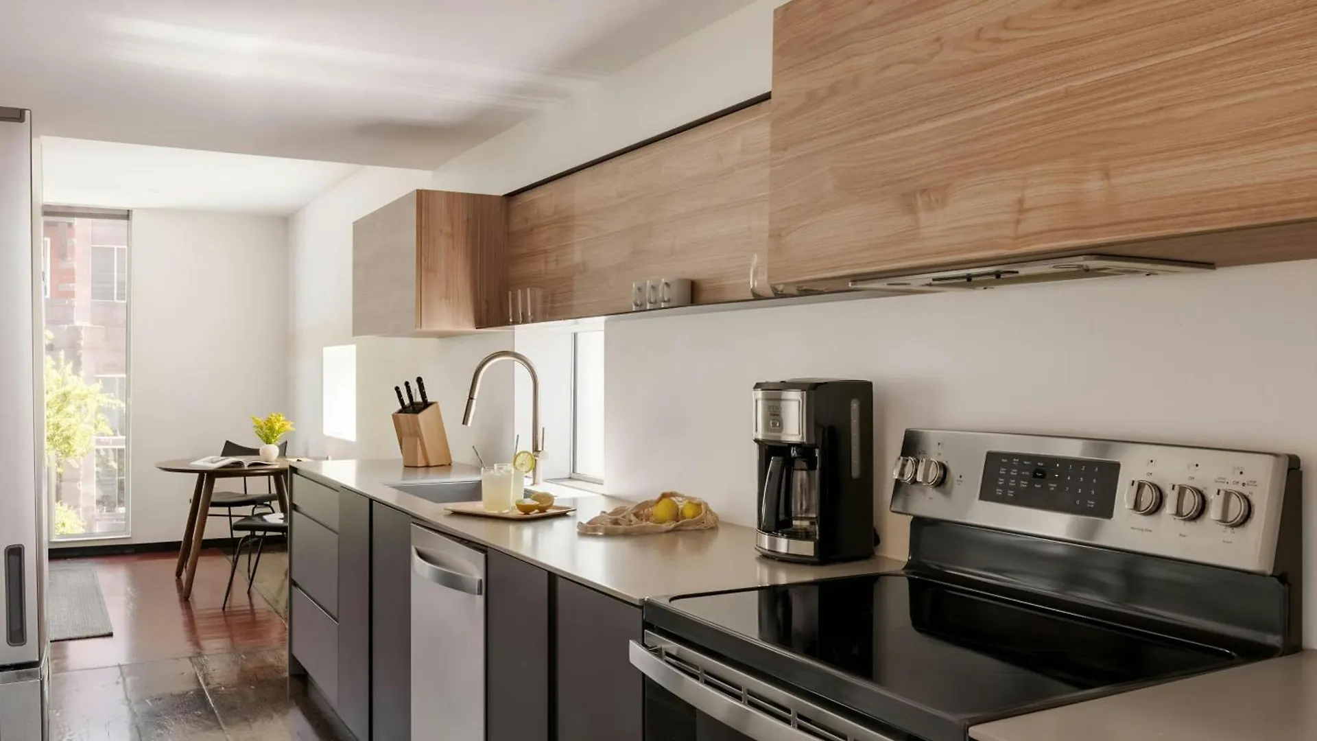 Sonder By Marriott Bonvoy Ida Apartments Downtown Phoenix